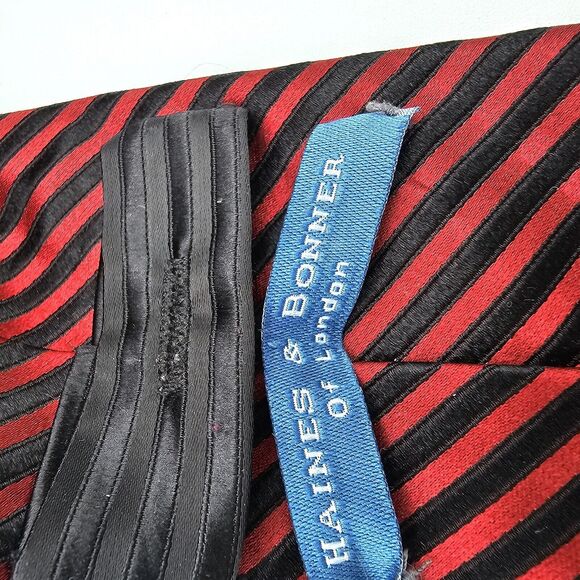 Necktie Mens Vintage Haines & Bonner Silk Striped Design Red Black 58" x 3.5" - Picture 5 of 6